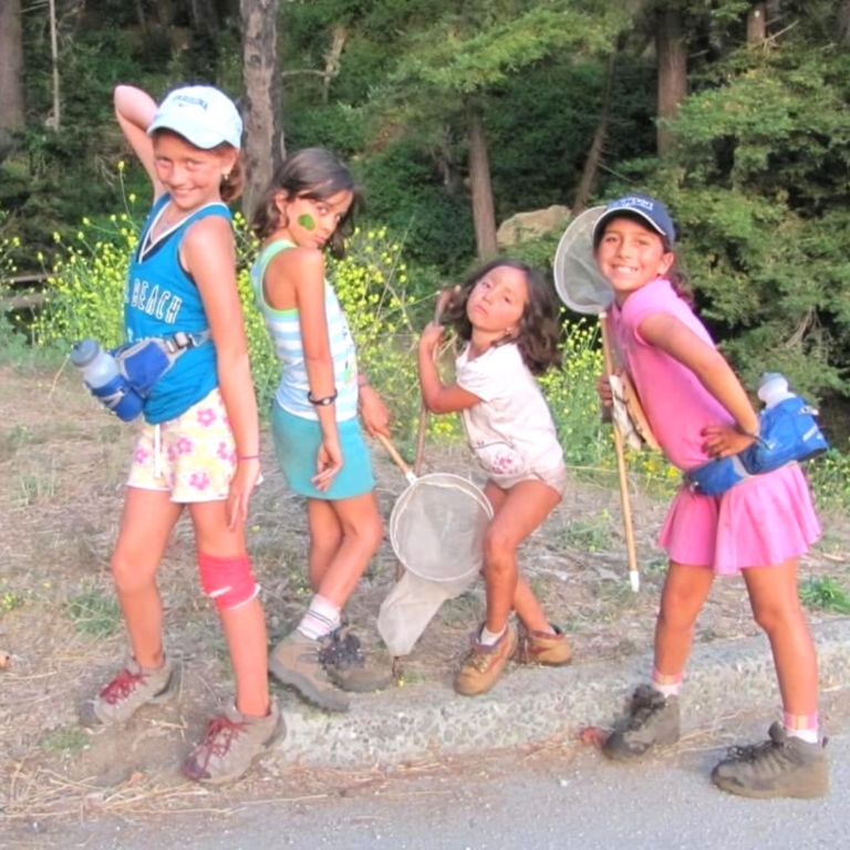 kids getting ready for a hiking adventure  Amber and kids on a scavenger hunt