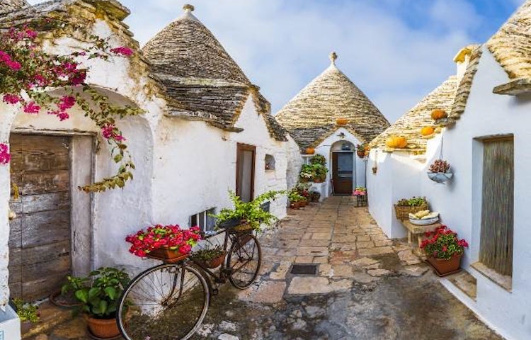 Walk amid Italy's Puglia trulli houses Walk amid Italy's Puglia trulli houses