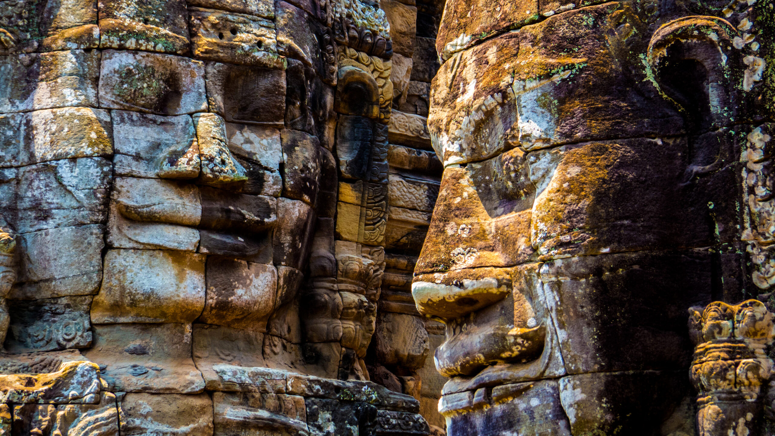 Angkor buddhist temple, angkor wat, cambodia.