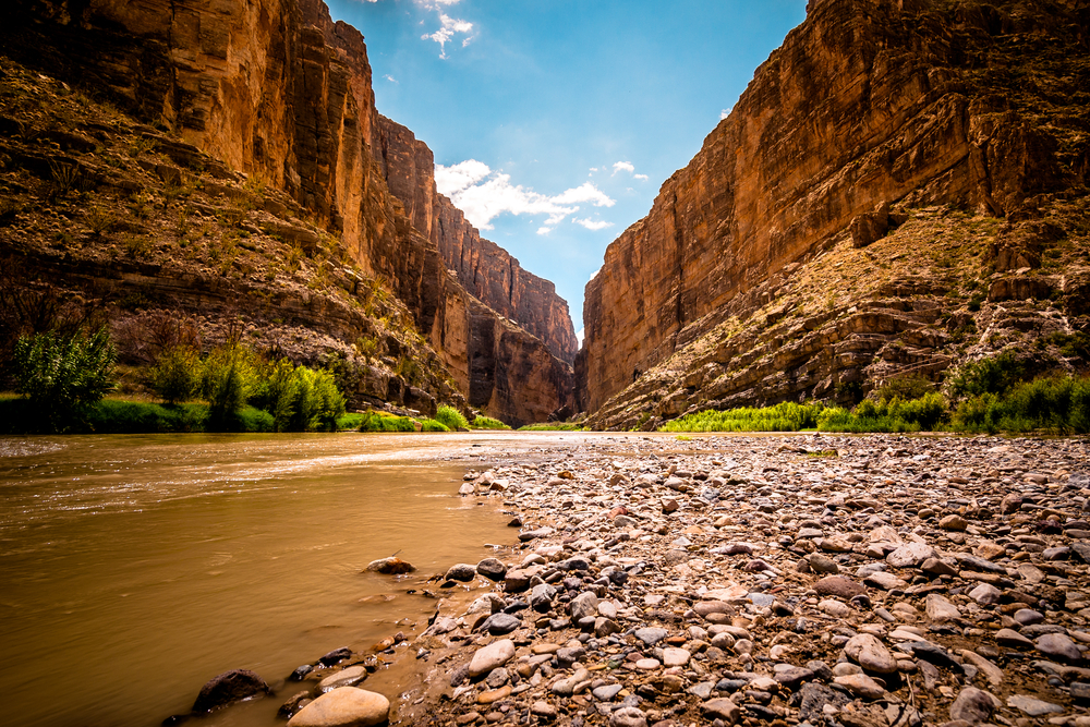 hiking the great Closed Canyon trail in Big Bend National Park, Texas, USA