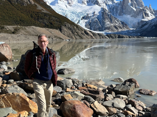 Dianes friendship with Paul during a hiking adventure in Patagonia, Central America