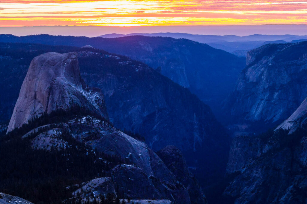 sunset view of yosemite clouds rest point
