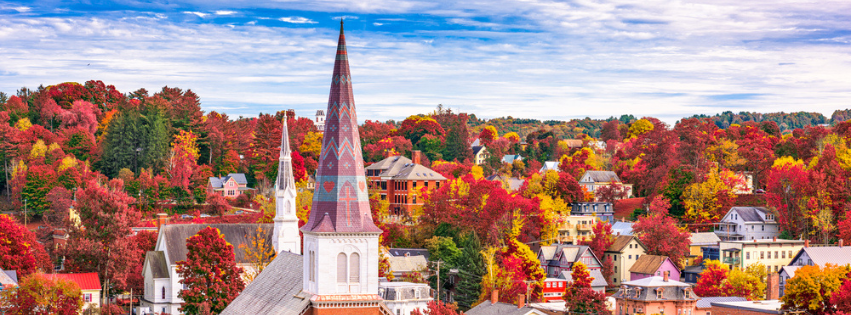 leaf peeping in fall foliage in vermont