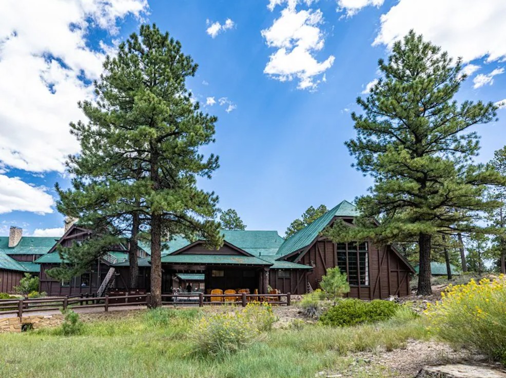 bryce canyon lodge accommodation national park